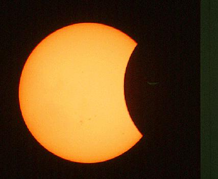 Aug. 11, 1999 Eclipse -- Partial Phase (32 kb)